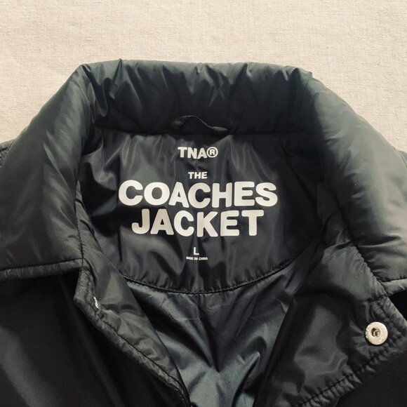 Aritzia Tna Coaches Short Jacket – Black, Size L, Vegan Down (EUC) - Picture 6 of 8